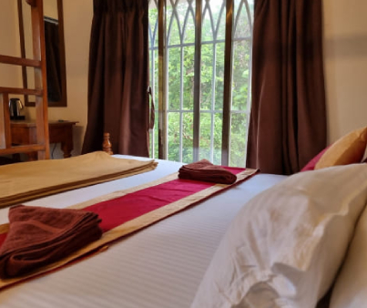 Rooms With Offer in Dapoli